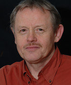 Dr. Michael Koenen