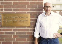 Prof. Dr. Dr. h.c. mult. Stefan W. Hell