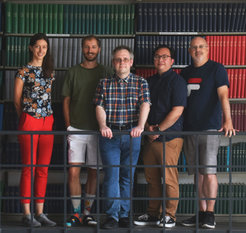 The international team from the Optical Nanoscopy Department.